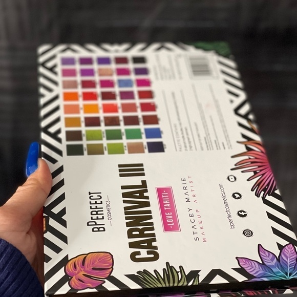 BPERFECT X STACEY MARIE – CARNIVAL III LOVE TAHITI PALETTE - Picture 2 of 4